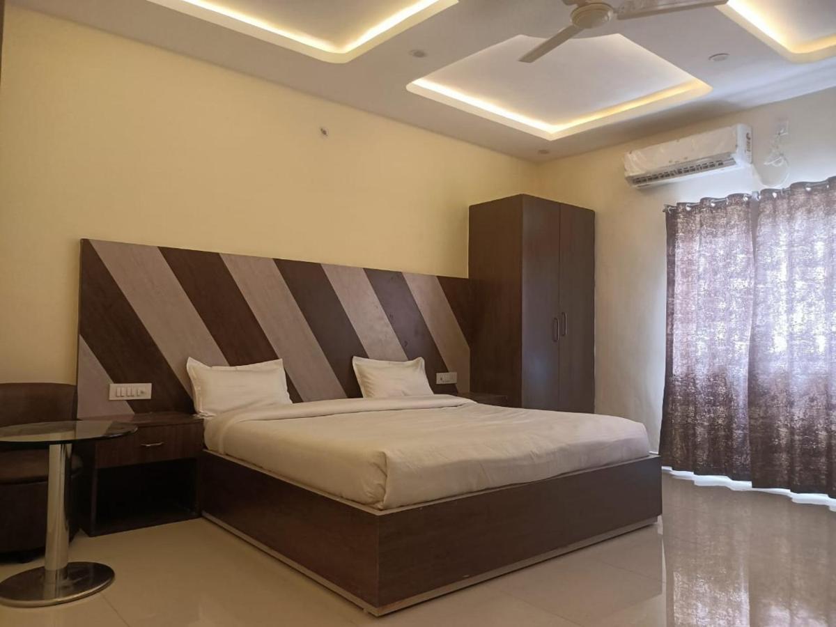 Hotel Rajwada palace Orchha Zewnętrze zdjęcie