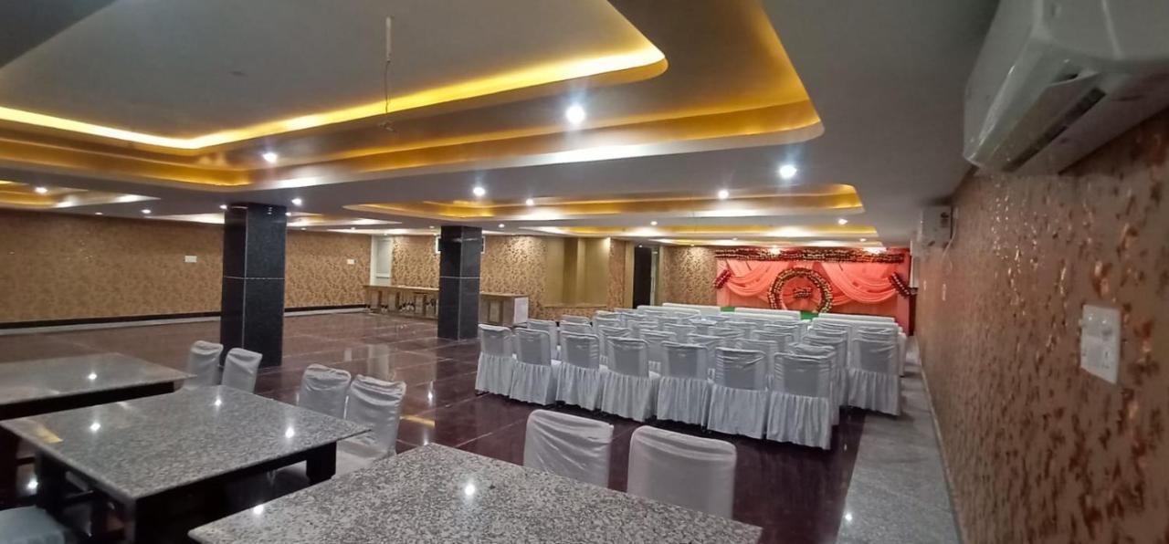 Hotel Rajwada palace Orchha Zewnętrze zdjęcie