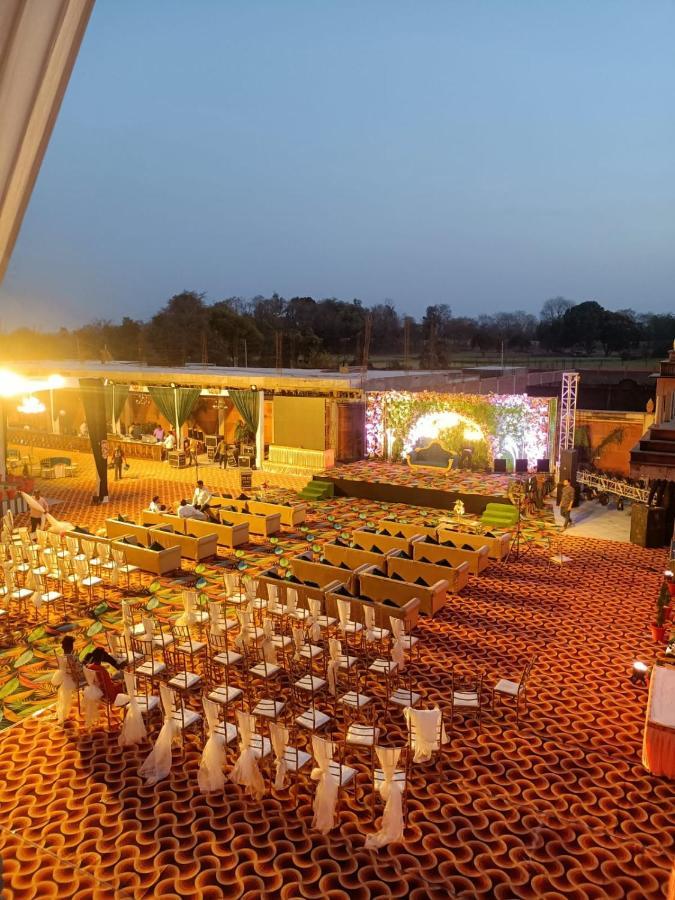 Hotel Rajwada palace Orchha Zewnętrze zdjęcie