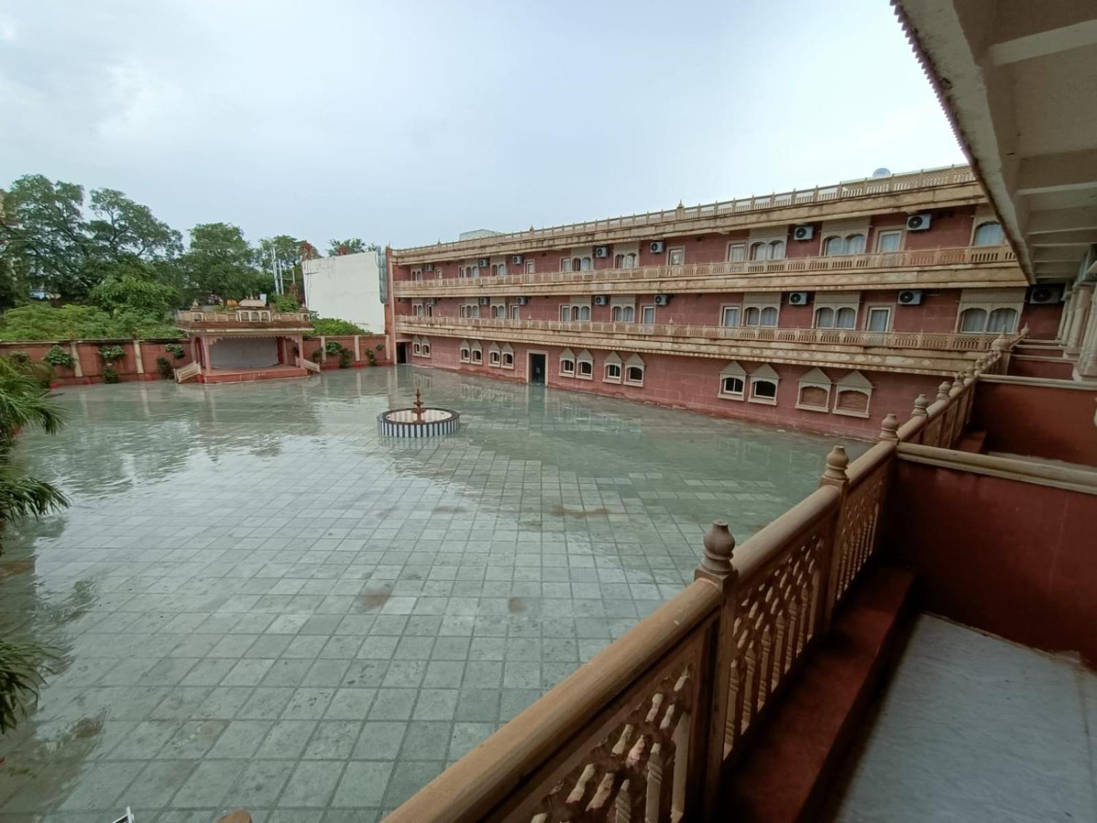 Hotel Rajwada palace Orchha Zewnętrze zdjęcie
